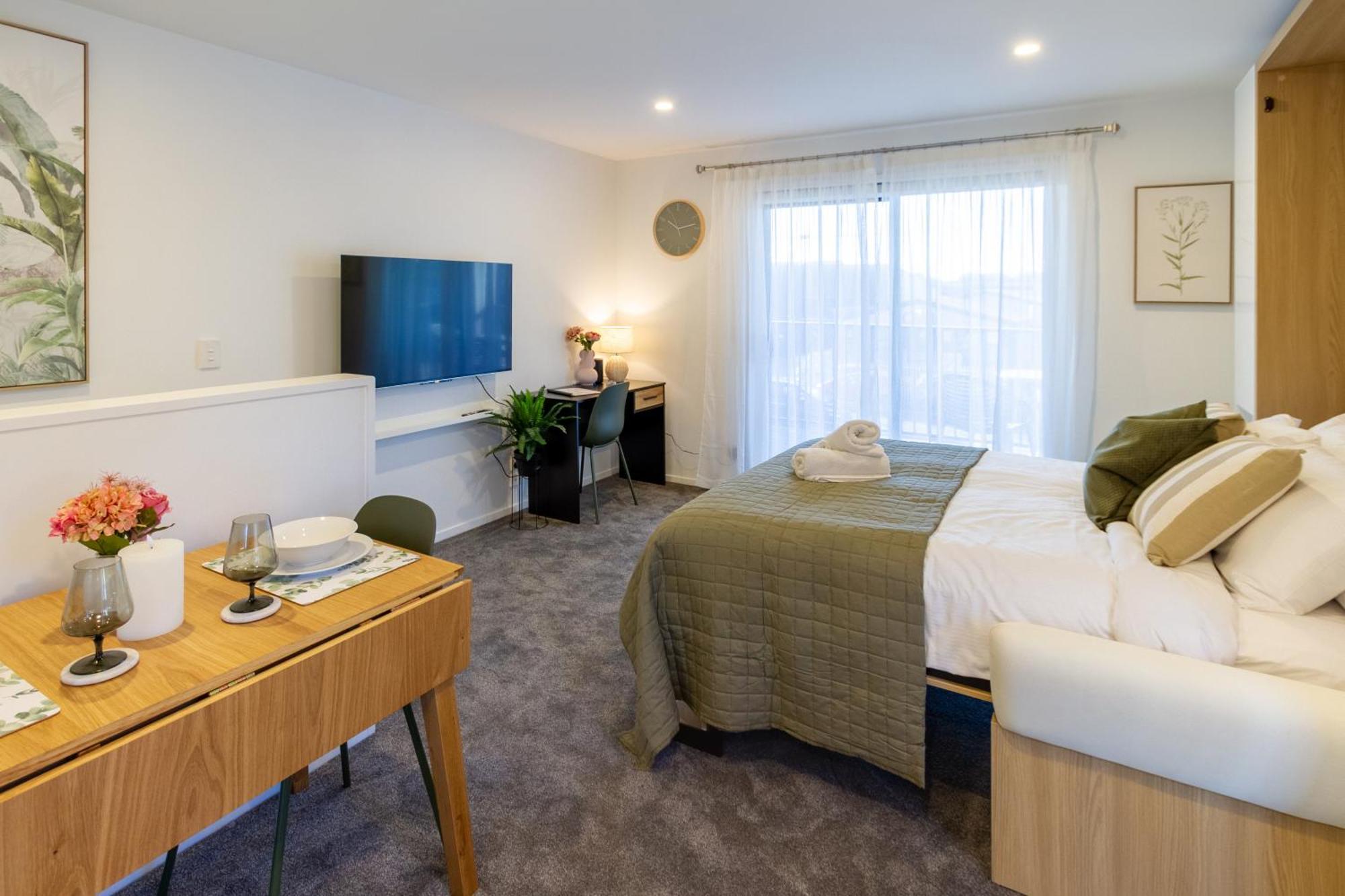 Luxury Studio With Balcony - Close To Supermarket Christchurch Ngoại thất bức ảnh